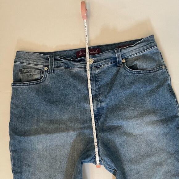 Gloria Vanderbilt Amanda Straight Leg, Stretch, Jeans Medium Wash/Rinse, Size 14 - Picture 11 of 16